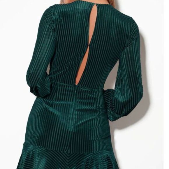 RYSE Dress Womens Small Blue/Teal Striped Ruffle Hem Mini Velvet Cocktail‎ - Picture 3 of 14